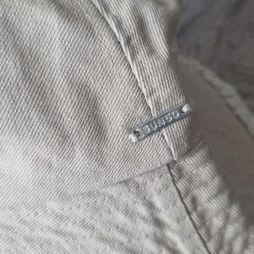 NEW! SUN50 Frayed Edge Denim Bucket Hat Sand Khaki Chino IVORY - Picture 4 of 9